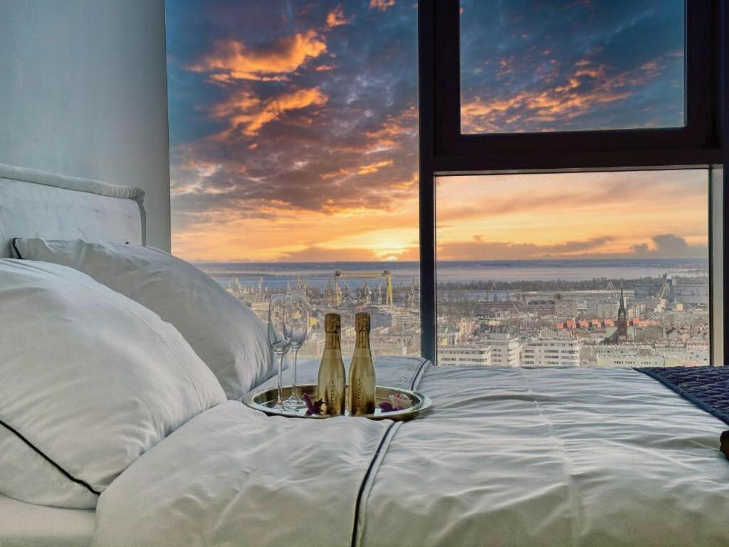 Hanza Tower Bohemia 23 Pool & Jacussi & Sauna Apartment *